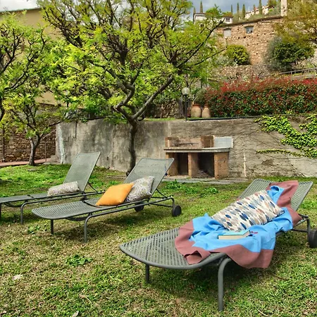 Casa Immersa Nella Natura Con Piscina, Ac E Wi-fi 4 Holiday home
