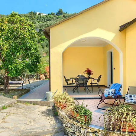 Nyaraló Casa Immersa Nella Natura Con Piscina, Ac E Wi-fi 4 Dolcedo