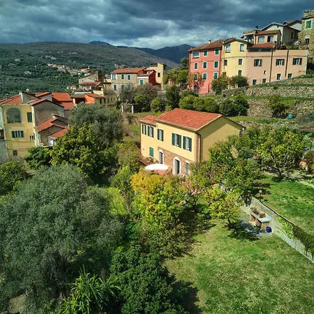 Casa Immersa Nella Natura Con Piscina, Ac E Wi-fi 4 Dolcedo