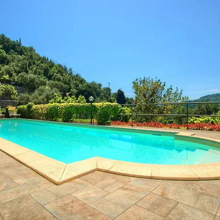 Casa Immersa Nella Natura Con Piscina, Ac E Wi-fi 4 Feriehus Isolalunga